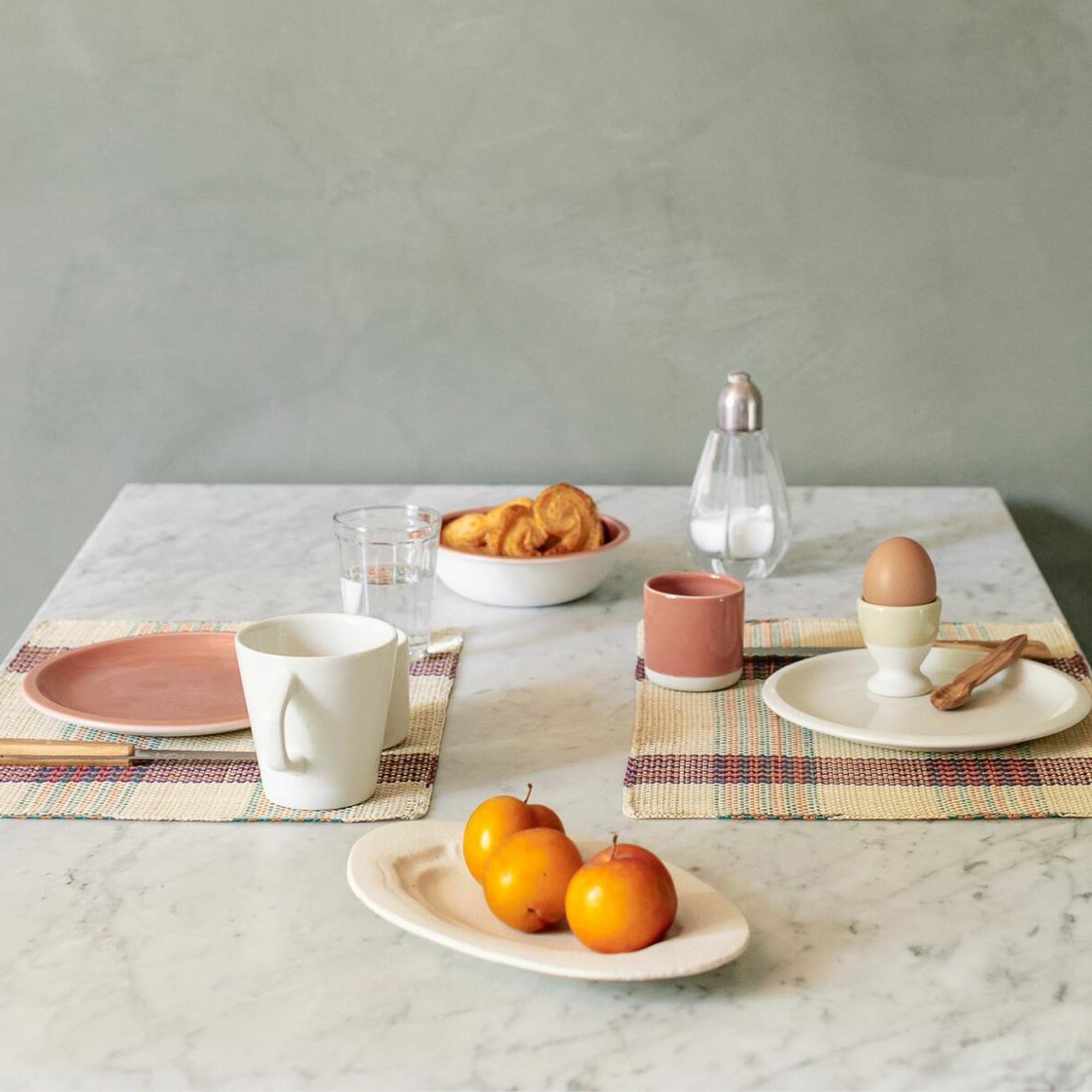 In praise of imperfection: The charm of mismatched tableware