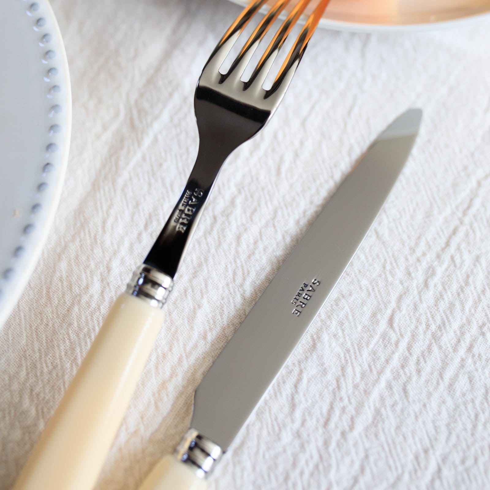 Pop 4 Piece Cutlery Set in Ivory